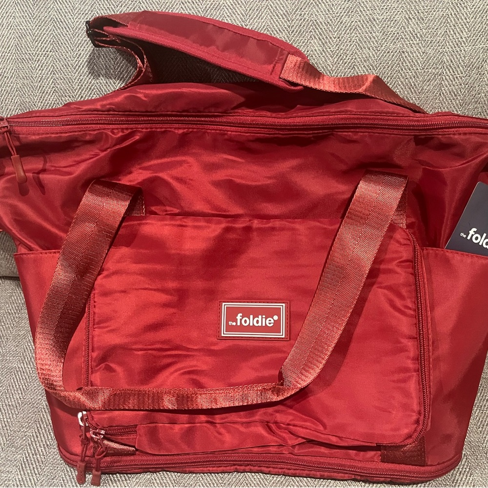 NWT Foldie - Red